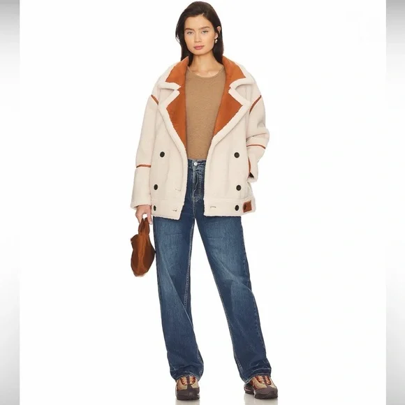 Blank NYC Pick Me Cream & Brown Faux Fur Sherpa Teddy Jacket Coat Sz Medium NWT - Picture 4 of 15